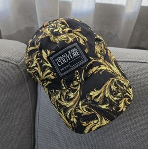 ⚜️ Versace Hat ⚜️